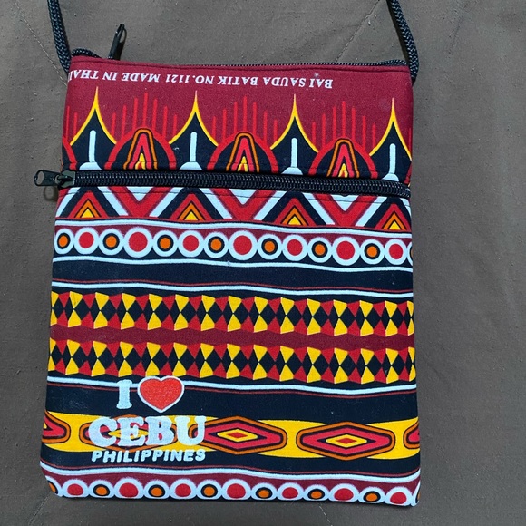 Multiple Patterns crossbody bag - Picture 2 of 7